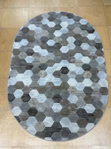 Hive Geometric Design Oval Argentum Rug (63456-6282) Size: 160 x230cm