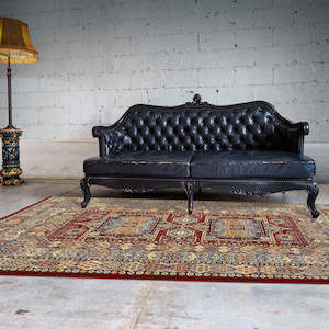 Warm Tones: Traditional Kazak Design Da Vinci Rug