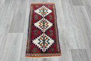 Vintage Hand Knotted Anatolian Turkish Rug Size: 86 x 42cm