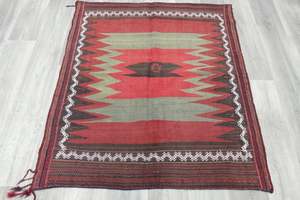 133x 195cm: Turkish Kilim Rug 132 x 122cm | Handwoven Anatolian Tribal Design
