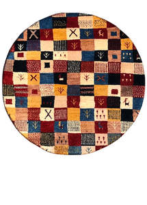 124 cm x 173 cm