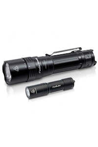 Fenix - Torch PD40R (3,000 lumens) with FREE E01