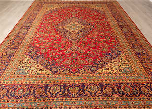 Vintage Kashan Hand-Knotted Wool Persian Rug (Size: 290 X 425 CM)