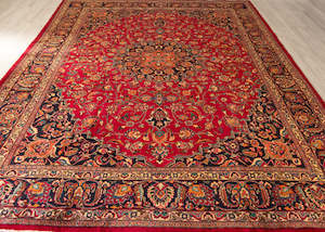 Vintage Mashad Hand-Knotted Wool Persian Rug (Size: 290 X 395 CM)