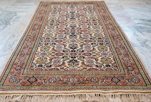 Oriental Agra Hand-Knotted Wool Small Hallway Indian Runner Rug