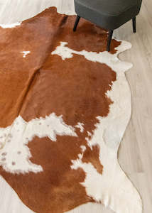 Brown And White Cowhide Rug (Size: 240 X 190 CM) CHR1856