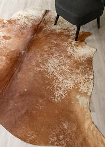 Salt Pepper Brown & White Cowhide Rug (Size: 230 X 210 CM) CHR1828