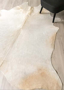 (Rare) Cream Off White Cowhide Rug (Size: 240 X 200 CM) CHR1822
