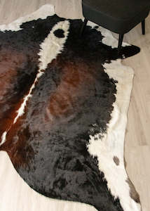 Reddish Cowhide Rugs: Reddish Cowhide Rug (Size: 230 X 210 CM) CHR1911