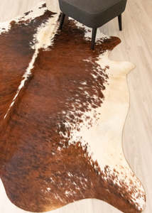 Cowhide Rugs Nz: Medium White Spine Belly Brindle Cowhide Rug (Size: 250 X 210 CM) CHR2228