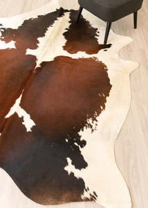 Cowhide Rugs Nz: Reddish Cowhide Rug (Size: 250 X 200 CM) CHR2210