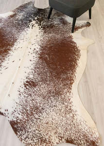 (Rare) Salt Pepper Tri-Color Cowhide Rug (Size: 250 X 200 CM) CHR2140
