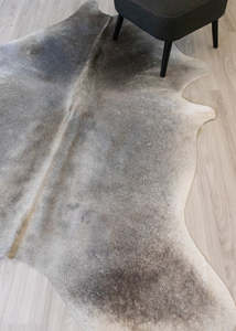 Grey Cowhide Rug (Size: 240 X 190 CM) CHR2110