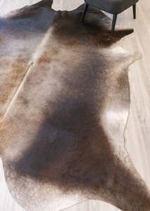 Metallic Rustic Cowhide Rugs: (Rare) Metallic/Rustic Cowhide Rug (Size: 280 X 240 CM) CHR2178