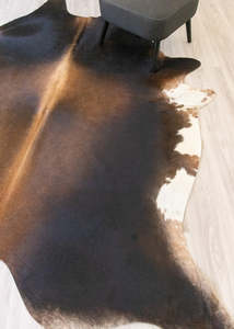 Large Rugs: Reddish Cowhide Rug (Size: 260 X 220 CM) CHR2190