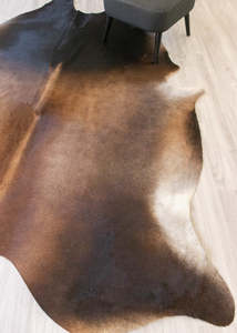 Large Rugs: Reddish Cowhide Rug (Size: 290 X 240 CM) CHR2188