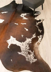 Reddish Cowhide Rugs: Reddish Cowhide Rug (Size: 250 X 220 CM) CHR2205