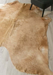 Cowhide Rugs Nz: (Rare) Palomino Cowhide Rug (Size: 250 X 230 CM) CHR2027