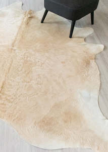 (Rare) Champagne Cowhide Rug (Size: 260 X 220 CM) CHR2382