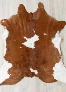 Calf Skin Rugs: Calfskin - Brown/White (Size: 100 X 100 CM) CS641