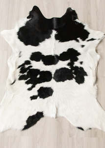 Calfskin - Black/White (Size: 100 X 90 CM) CS634