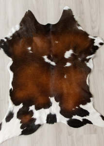 Calfskin - Reddish (Size: 90 X 80 CM) CS628