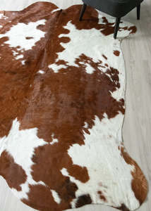 Cowhide Rugs Nz: Brown And White Cowhide Rug (Size: 240 X 210 CM) CHR2640