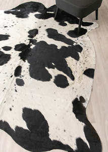 Black White Cowhide Rugs: Black And White Cowhide Rug (Size: 250 X 210 CM) CHR2609