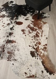 Tri Color Cowhide Rugs: (Rare) Salt Pepper Tri-Color Cowhide Rug (Size: 220 X 200 CM) CHR2723
