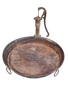 Vintage Objects: LARGE VINTAGE IRON PAN