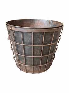 VINTAGE INDIAN LOG BOX / PLANTER