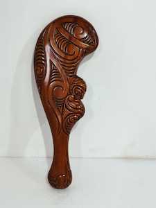 Maori New Zealand: Puke wooden Maori Patu