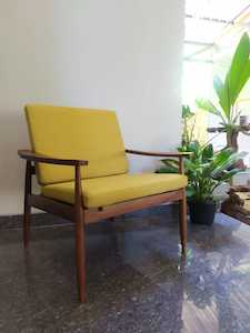 Arm Chairs: KIRANA MODERN ARMCHAIR