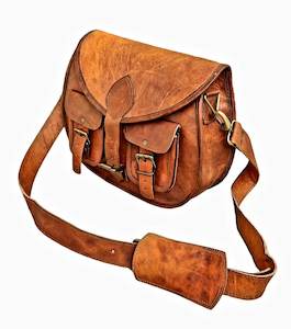 Hand Bags: Warden Leather Hand Bag