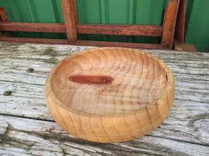 John The Quarters Woodshop: #02 Cedar Salad Bowl 10cm H x 40cm W