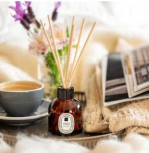 Westscent Reed Diffusers: WestScent Diffuser 100ml - Camellia & Lotus