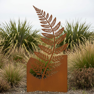 Free Mini Hares With Orders Over 120: NZ Fern Silhouette Garden Art