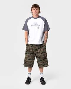 Mens: Splish Splash Graphic Tee