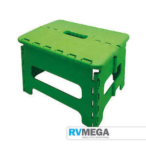 Portable Steps: Folding Green Plastic Step (UK)