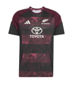 Rugby All Blacks: All Blacks Greatest Rivalry Performance T-Shirt