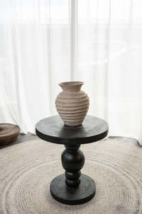 Vases Vessels: Maki Vessel