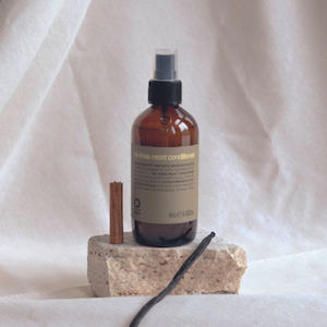 Oway: Oway Moisturising No-Rinse Moist Conditioner