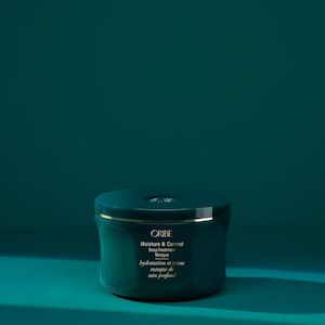 Tight Curls: Oribe Moisture & Control Deep Treatment Masque