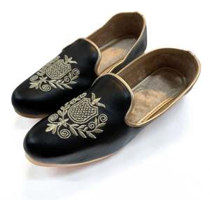 Footwear: Pure Leather based very soft cushioned Men’s Loafers Shoes