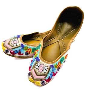 Pure leather very soft double cushioned based hand work Beautiful Punjabi Jutti