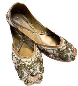 Pure leather very soft double cushioned based hand work Beautiful Punjabi Jutti
