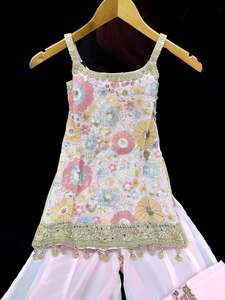 (Video clip attached)Pastel Pink color Pure and soft georgette based sequined wi&hellip;