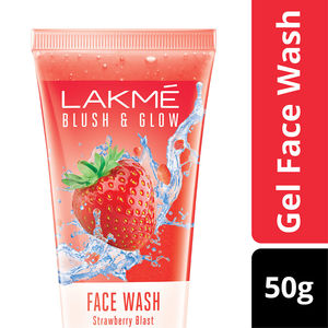 Lakme Blush & Glow Strawberry Blast Facewash 50 g