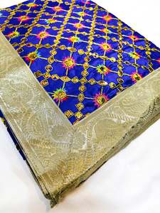 Rumala Sahib: Silk Based heavy Embroidery Work with sequined design work Rumala Sahib Double Set With Palkan