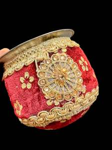 Decorated Thali: Red color beautiful Decorated Shagun Gadvi/Lota
